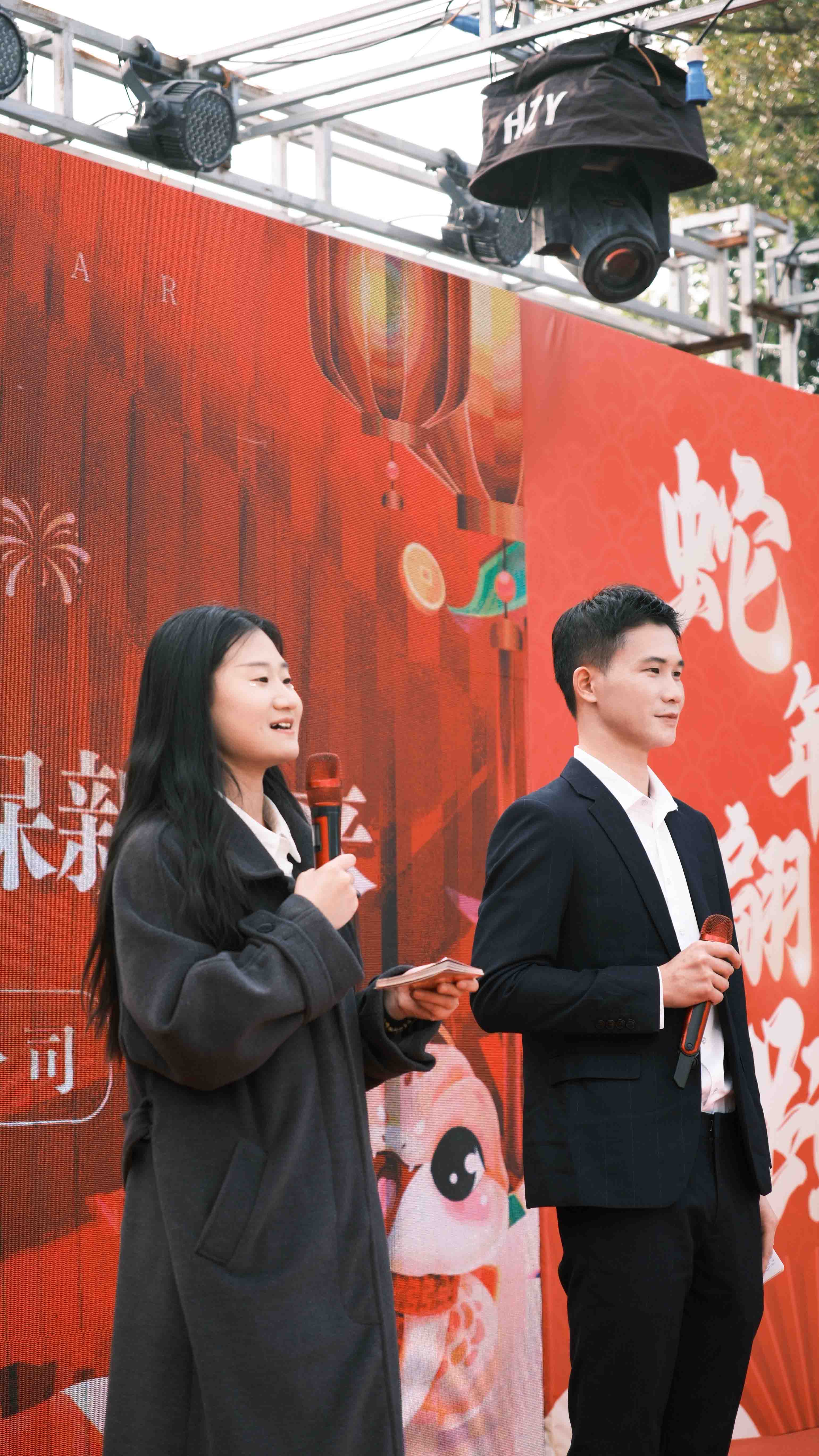 久信達(dá)科技2024年年會(huì)圓滿落幕：感恩同行，共創(chuàng)環(huán)保新未來(lái)，乘風(fēng)破浪，夢(mèng)想起航(圖4)